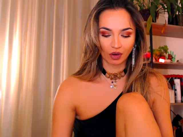 Alexandrawoow Live Webcam on BongaCams