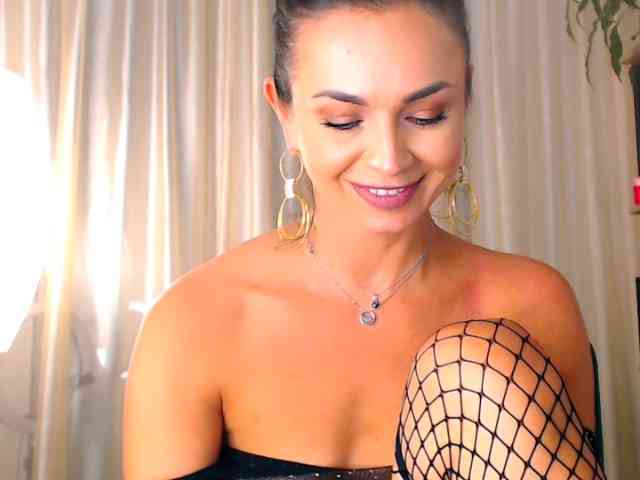 chat room Alexandrawoow