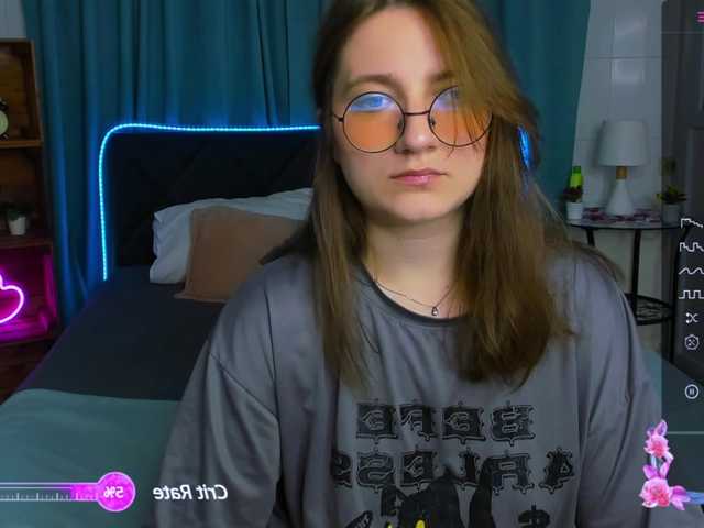  Tararyannn chat room