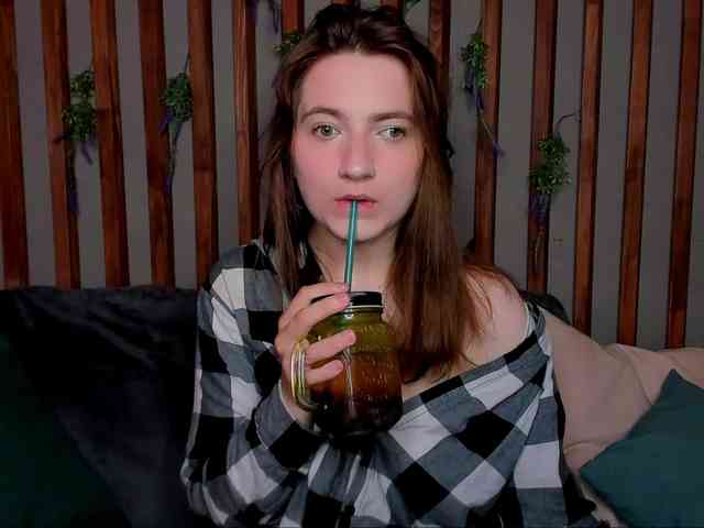 Tararyannn webcam