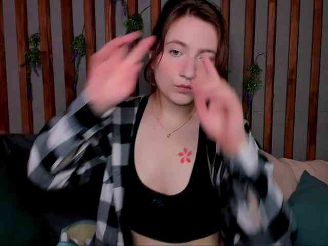 Tararyannn webcam