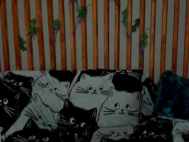 Tararyannn webcam