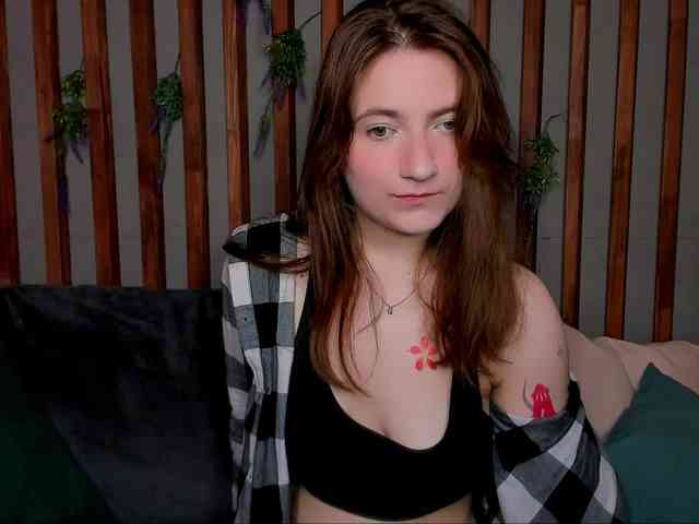 Tararyannn webcam