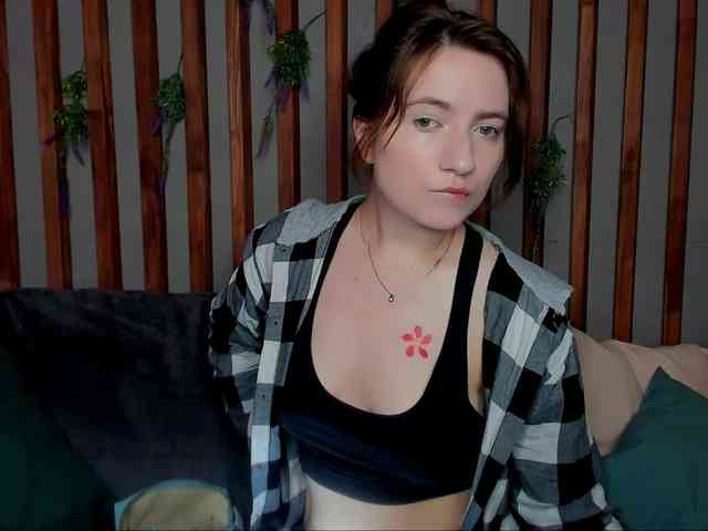 Tararyannn webcam