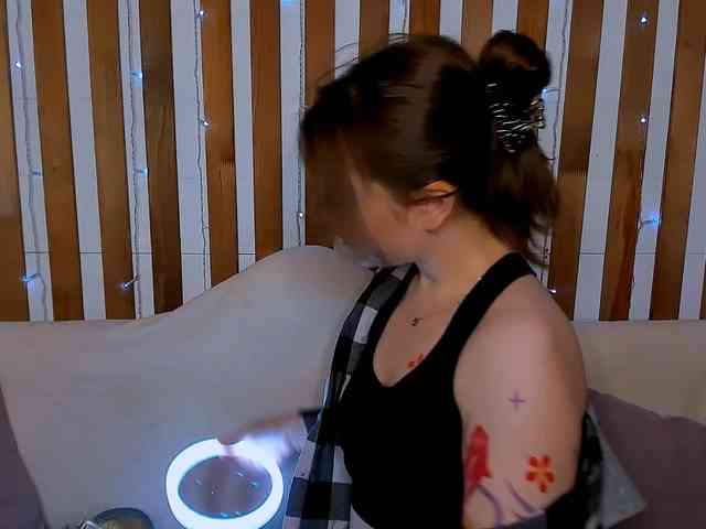 Tararyannn webcam