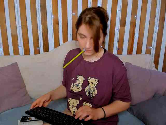Tararyannn webcam
