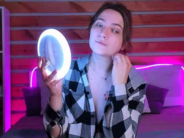 Tararyannn webcam