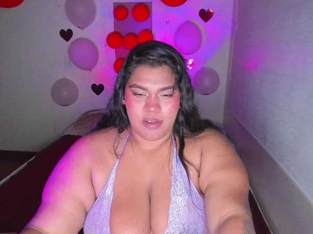 NayaraHanni1's BongaCams show and profile