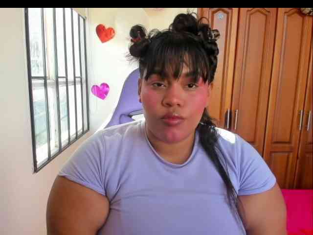 NayaraHanni1 NayaraHanni1