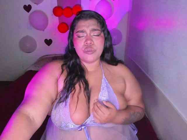 NayaraHanni1 webcam