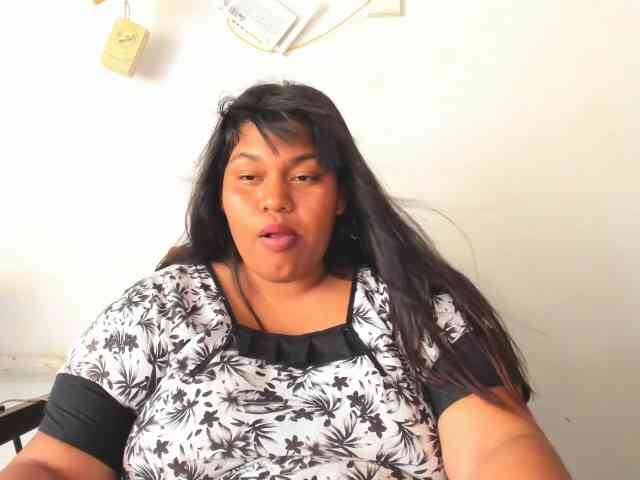 NayaraHanni1 webcam