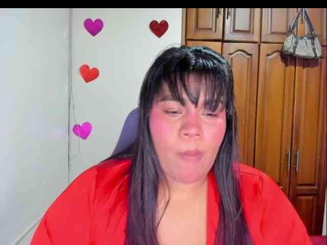 NayaraHanni1 NayaraHanni1