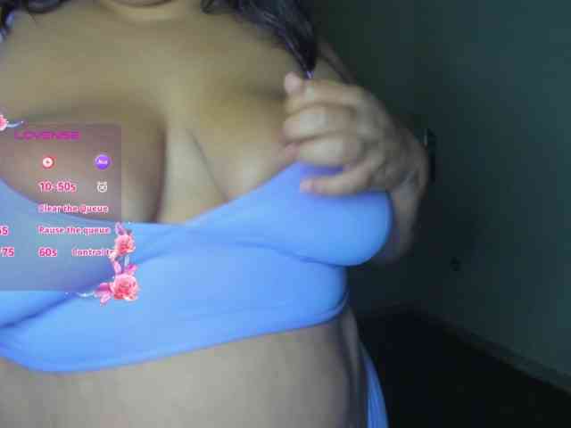 NayaraHanni1 webcam