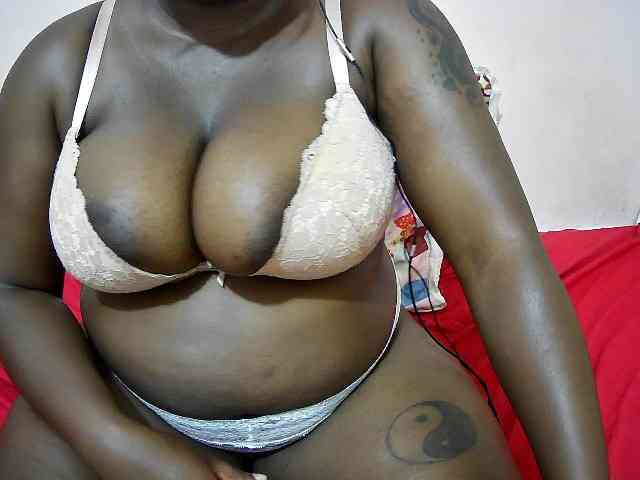 creamy-squirter webcam