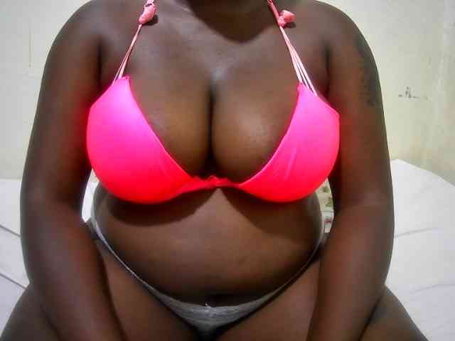 creamy-squirter webcam