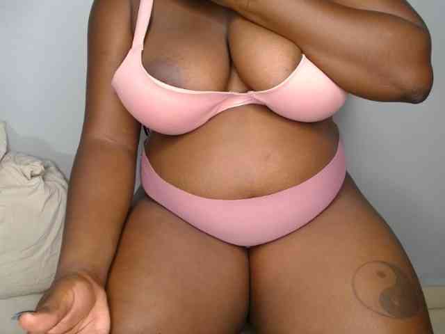 creamy-squirter webcam