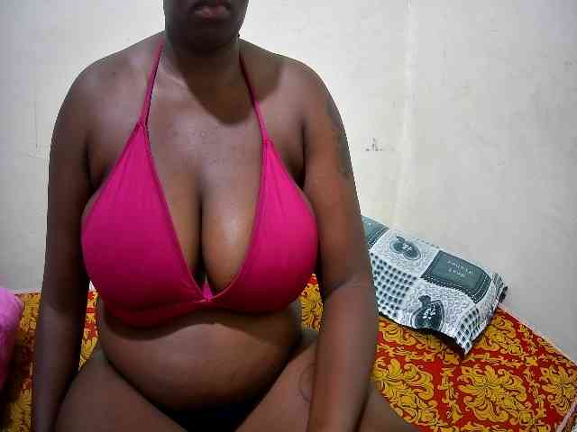 creamy-squirter webcam