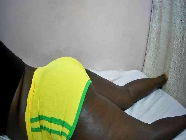 creamy-squirter webcam