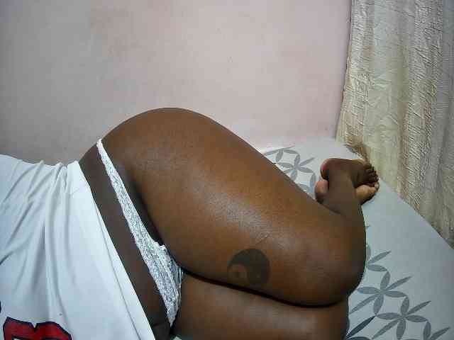 creamy-squirter webcam