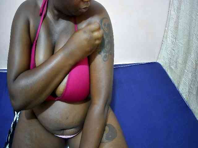 creamy-squirter webcam