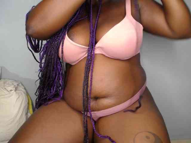 creamy-squirter webcam