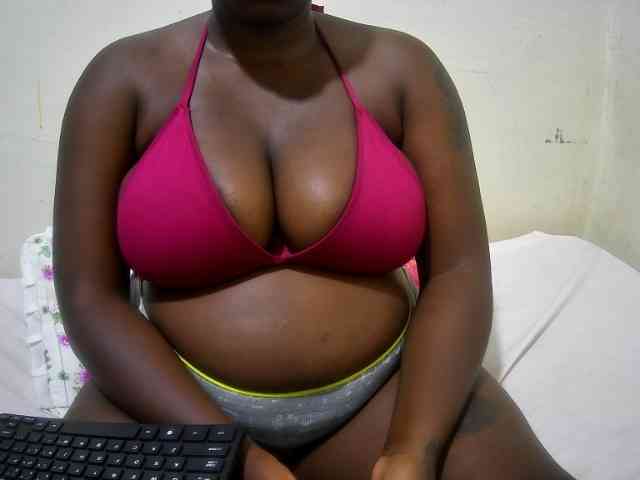 creamy-squirter webcam