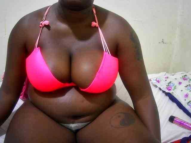 creamy-squirter webcam