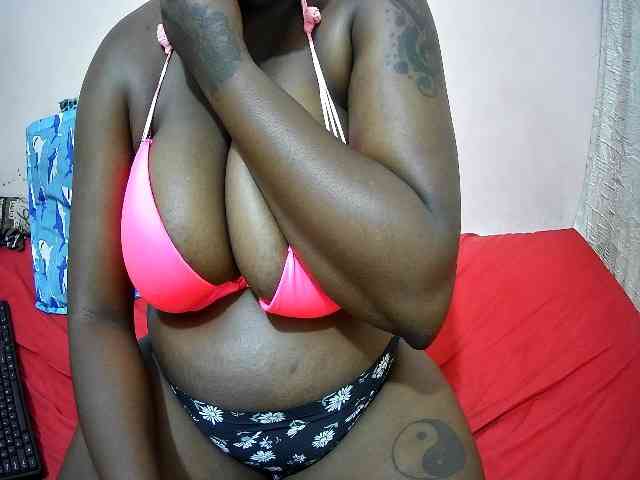 creamy-squirter webcam