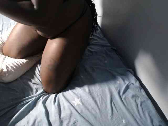 creamy-squirter webcam