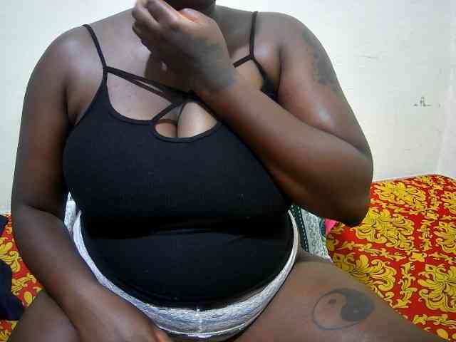 creamy-squirter webcam