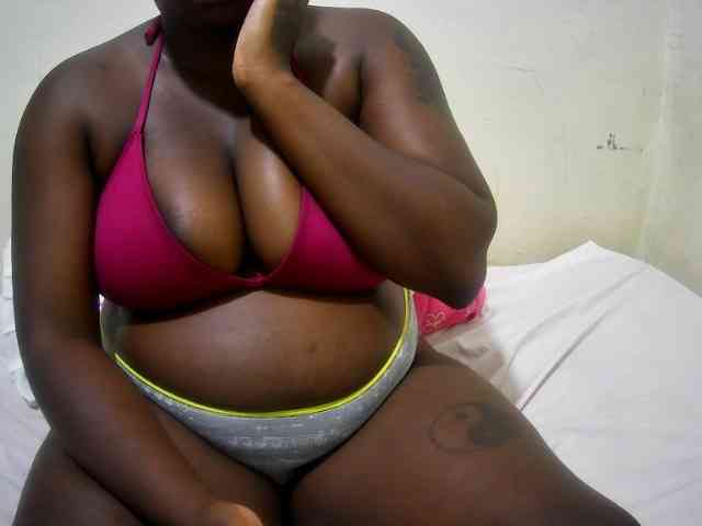 creamy-squirter webcam