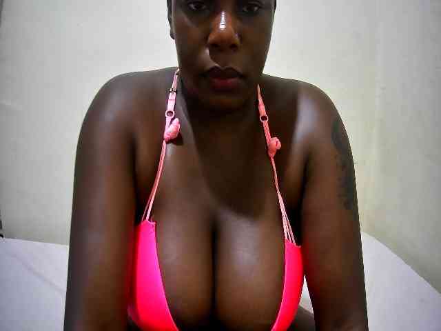 creamy-squirter webcam
