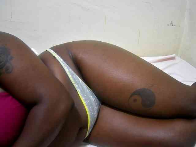 creamy-squirter webcam