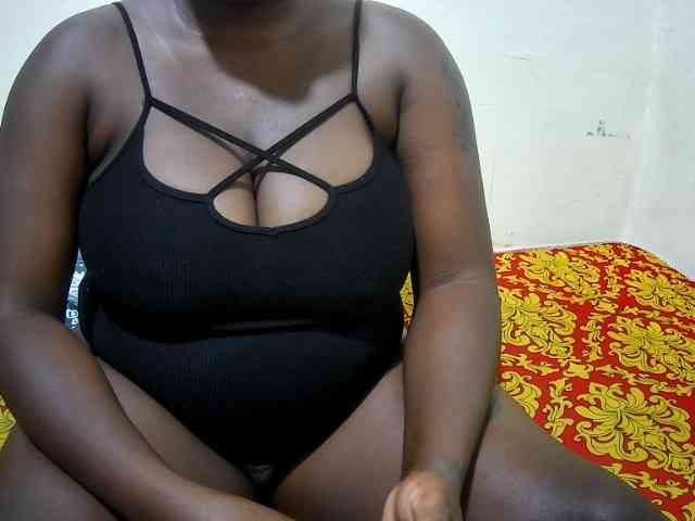 creamy-squirter webcam