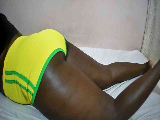 creamy-squirter webcam