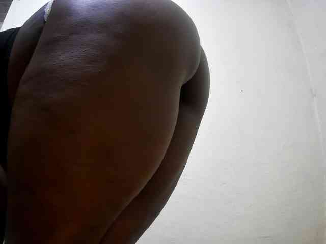 creamy-squirter webcam
