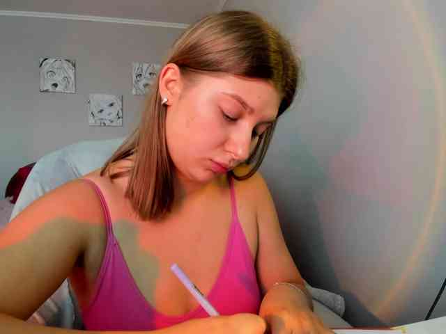 Dashechka Live Webcam on BongaCams