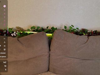 Roxy-Sunny Porn Show