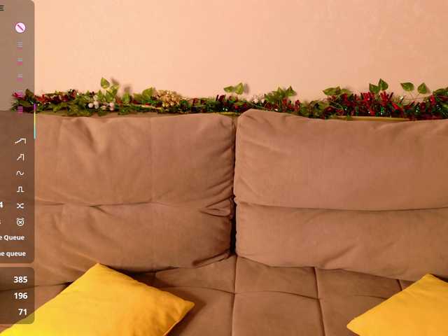 Roxy-Sunny's BongaCams show and profile