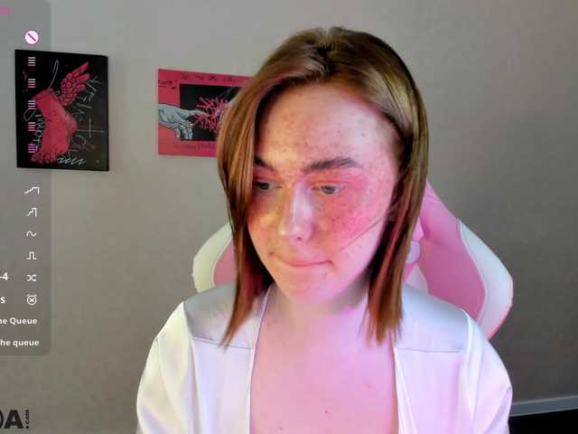  Roxy-Sunny chat room