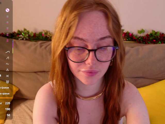 Roxy-Sunny's BongaCams show and profile