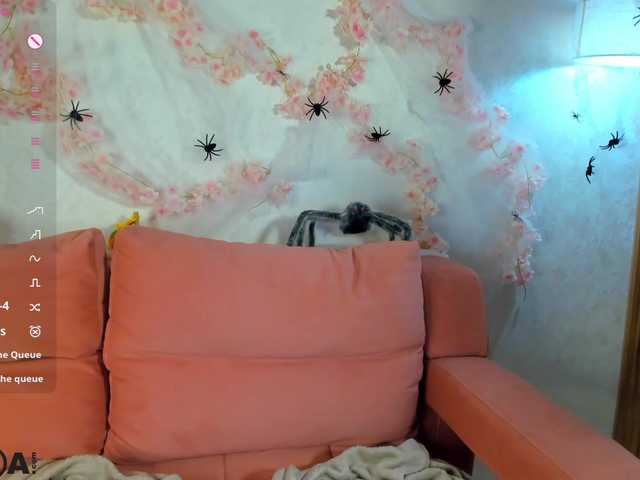  Roxy-Sunny chat room