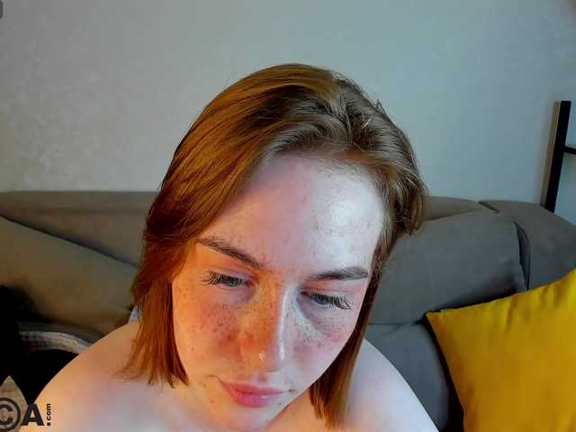 Roxy-Sunny на llcam