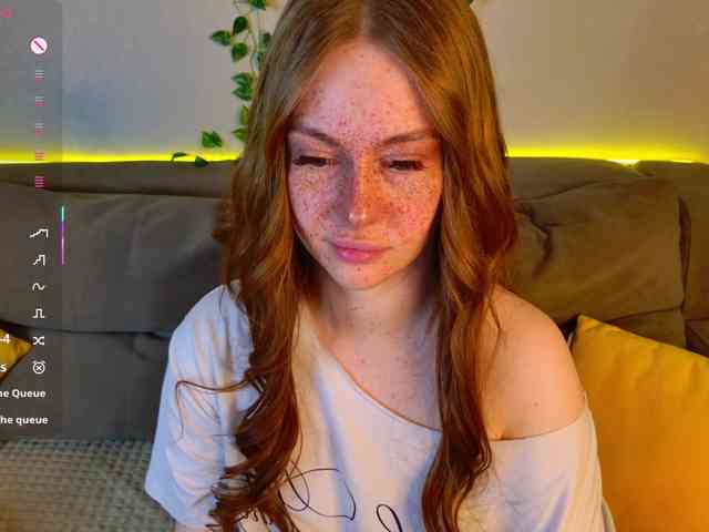 Roxy-Sunny Live Webcam on {site_name}