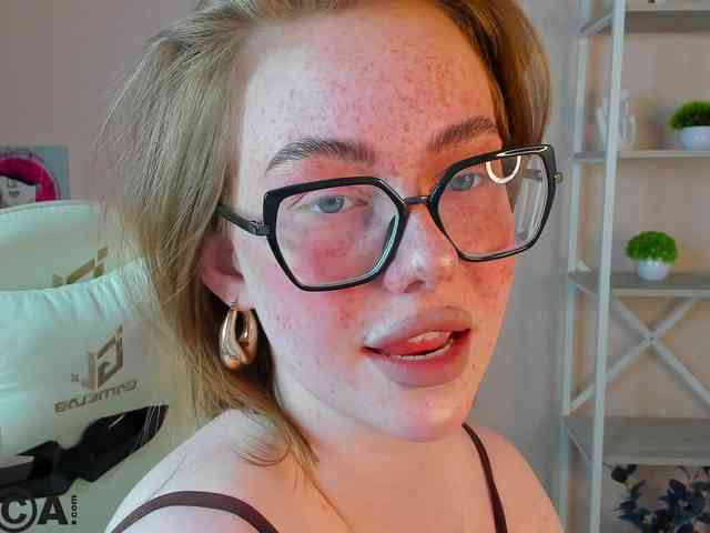 R0xy webcam