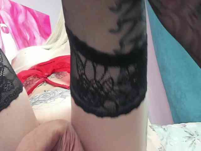 yourkrissnew1 Live Webcam on BongaCams