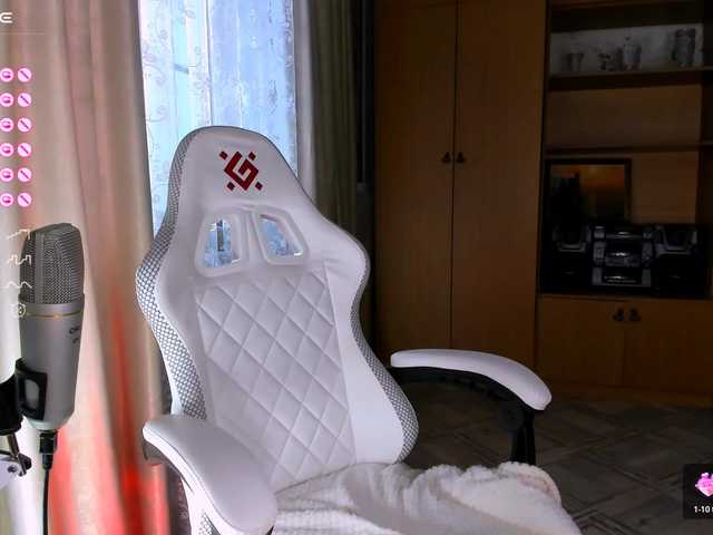 kikiiimorazzz's BongaCams show and profile