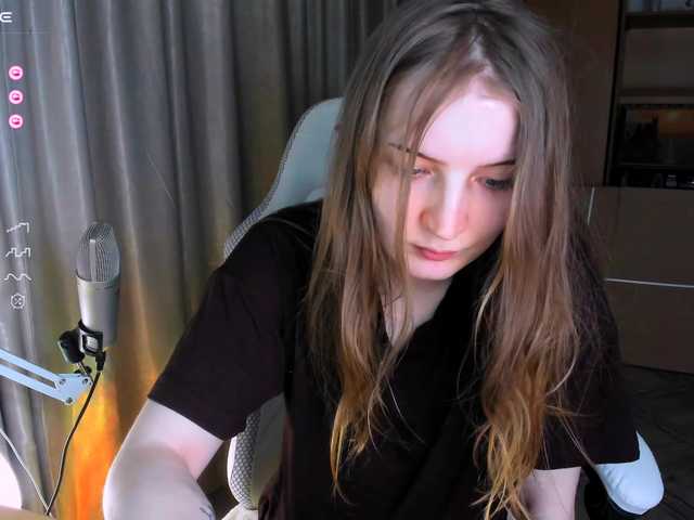 kikiiimorazzz's BongaCams show and profile