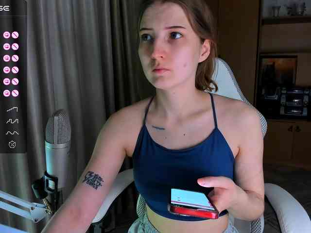 kikiiimorazzz webcam