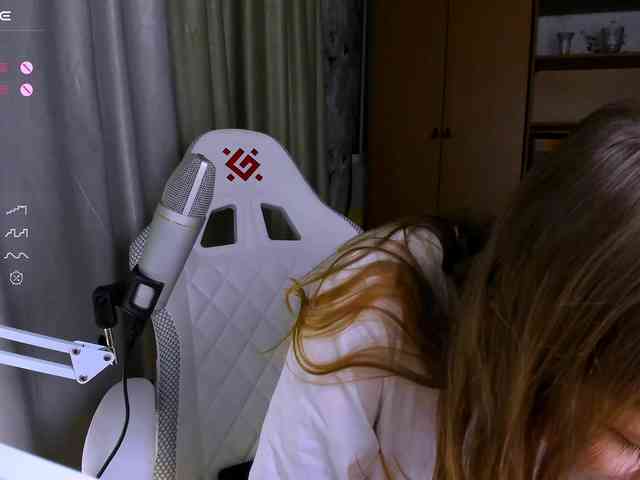 kikiiimorazzz webcam